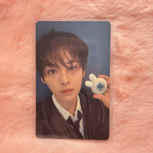 Lee Know Tamagotchi POB Photocard